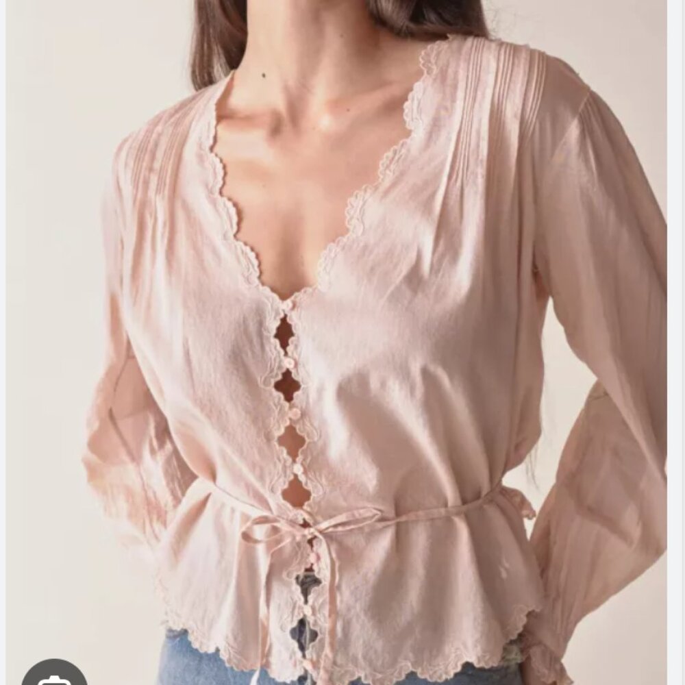 Doen Elayne top blouse in Sundried Rose, size small. NWT